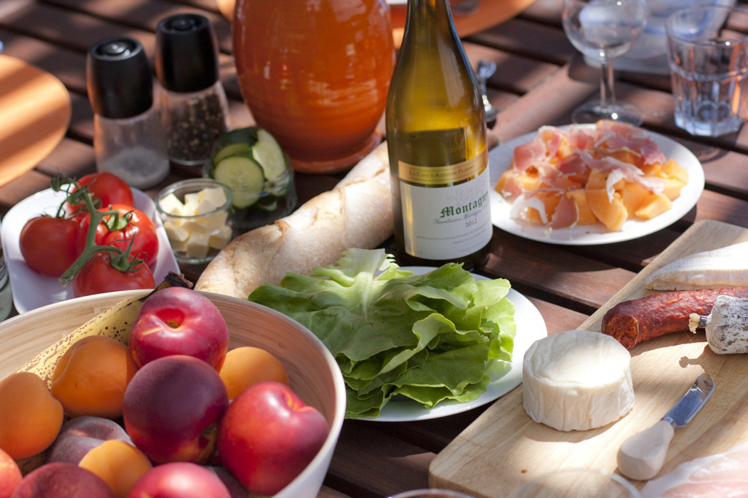 La Maison Bois, montemboeuf, charente, gite, eco gite, eco holiday home, timber frame, 4 bedrooms, self catering, family